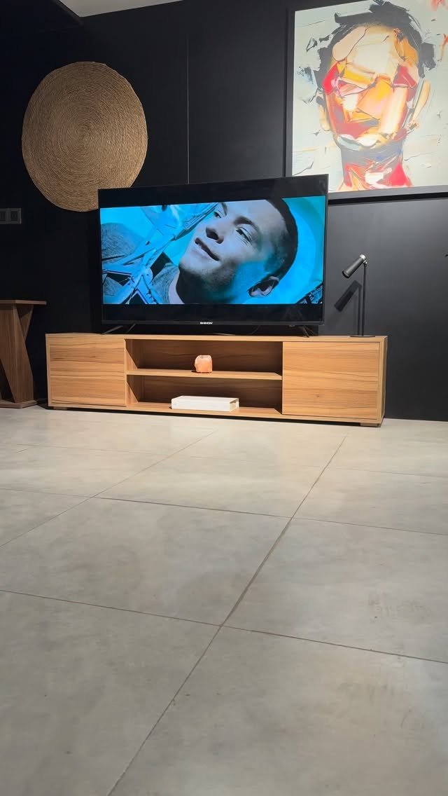 طاولة تلفزيون "أثر" المودرن الملكية || Meuble Tv✨📺